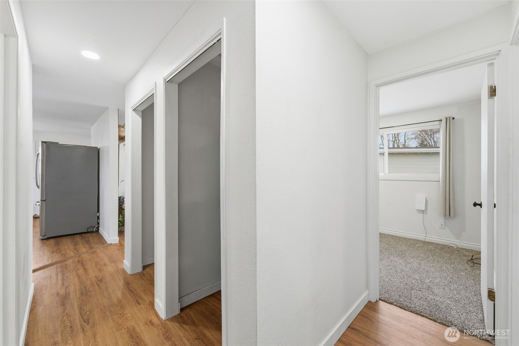 2707 W 6th Place , Kennewick, WA 99336