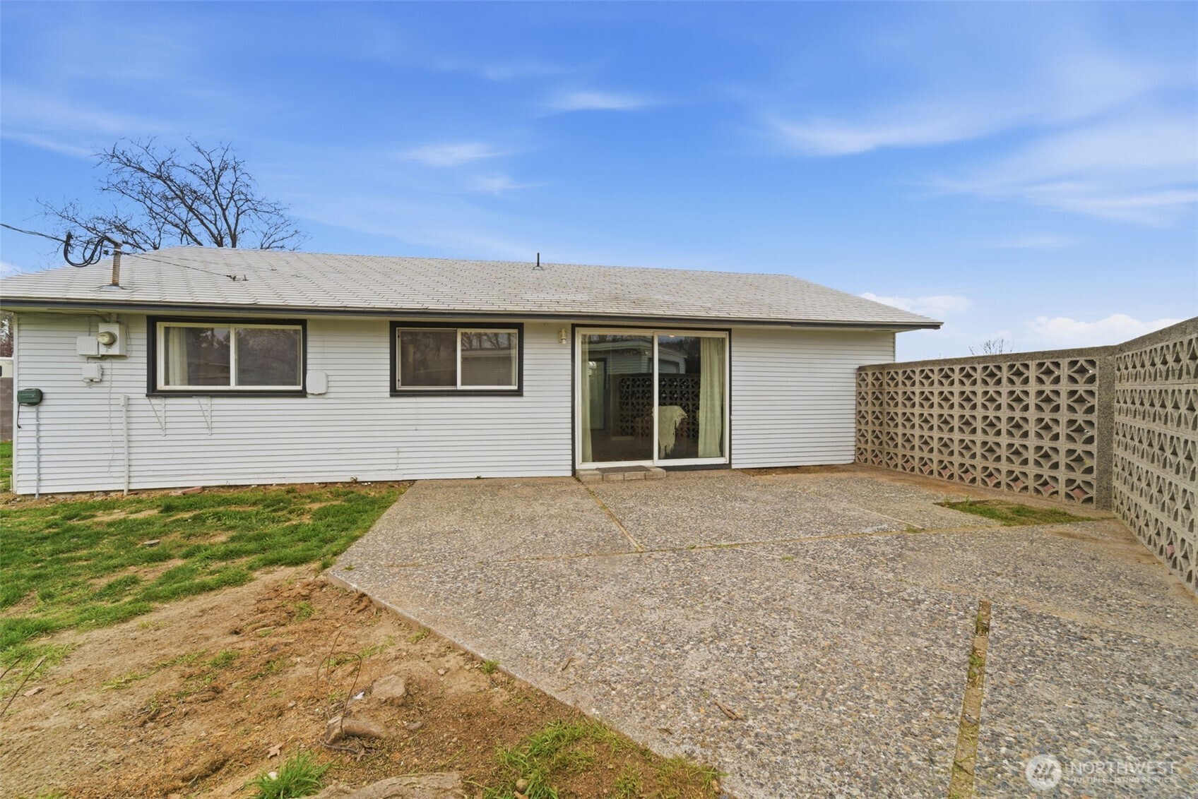 2707 W 6th Place , Kennewick, WA 99336