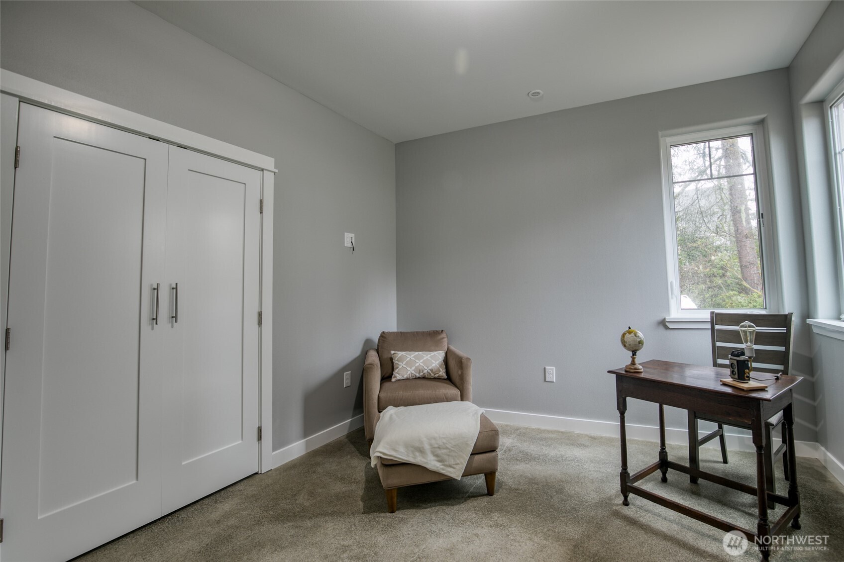 737 Wakina Loop SE, Ocean Shores, WA 98569