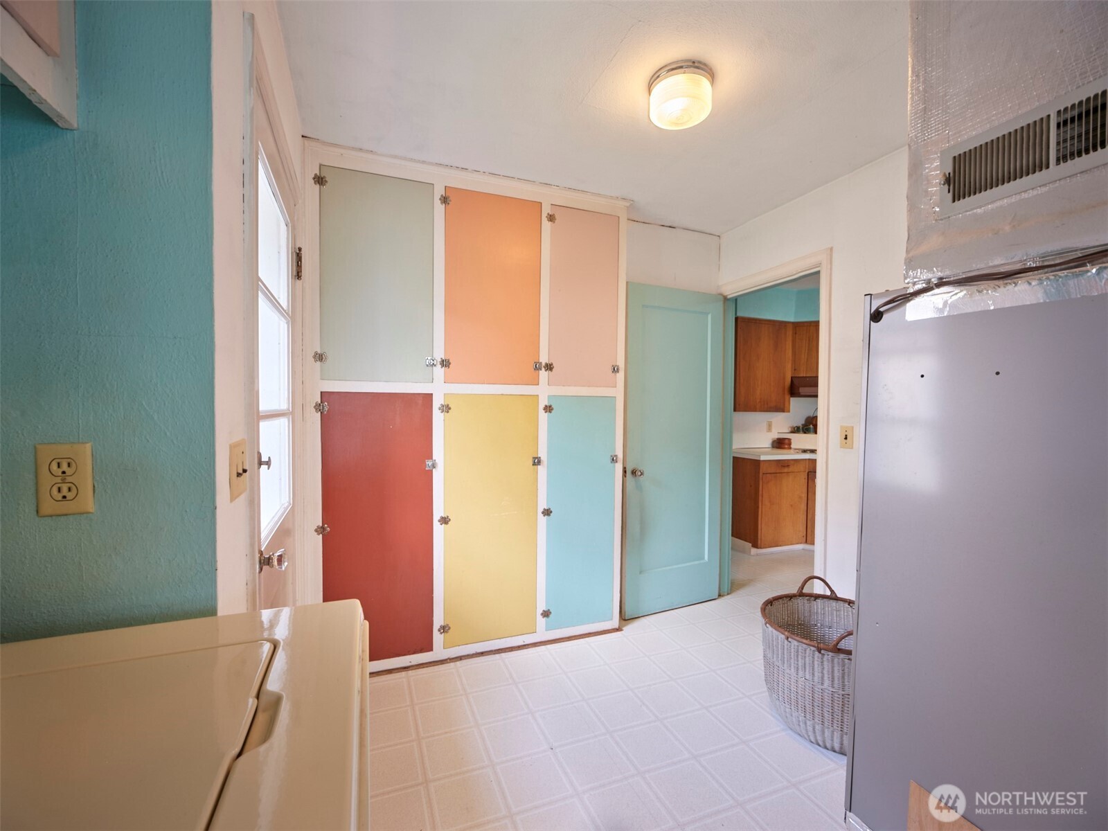 933 Dale Street , Woodland, WA 98674