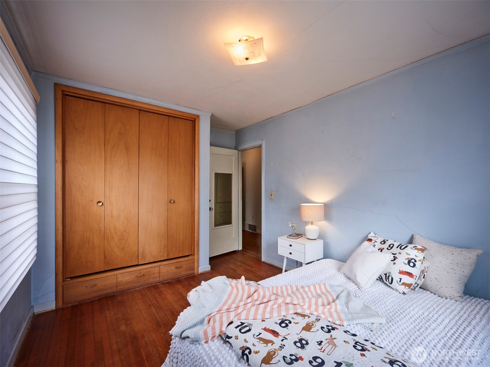 933 Dale Street , Woodland, WA 98674