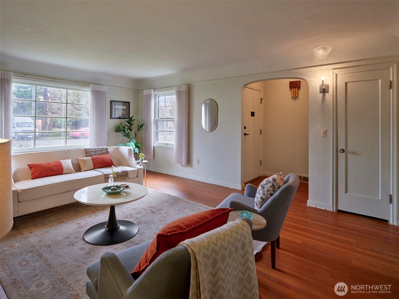 933 Dale Street , Woodland, WA 98674