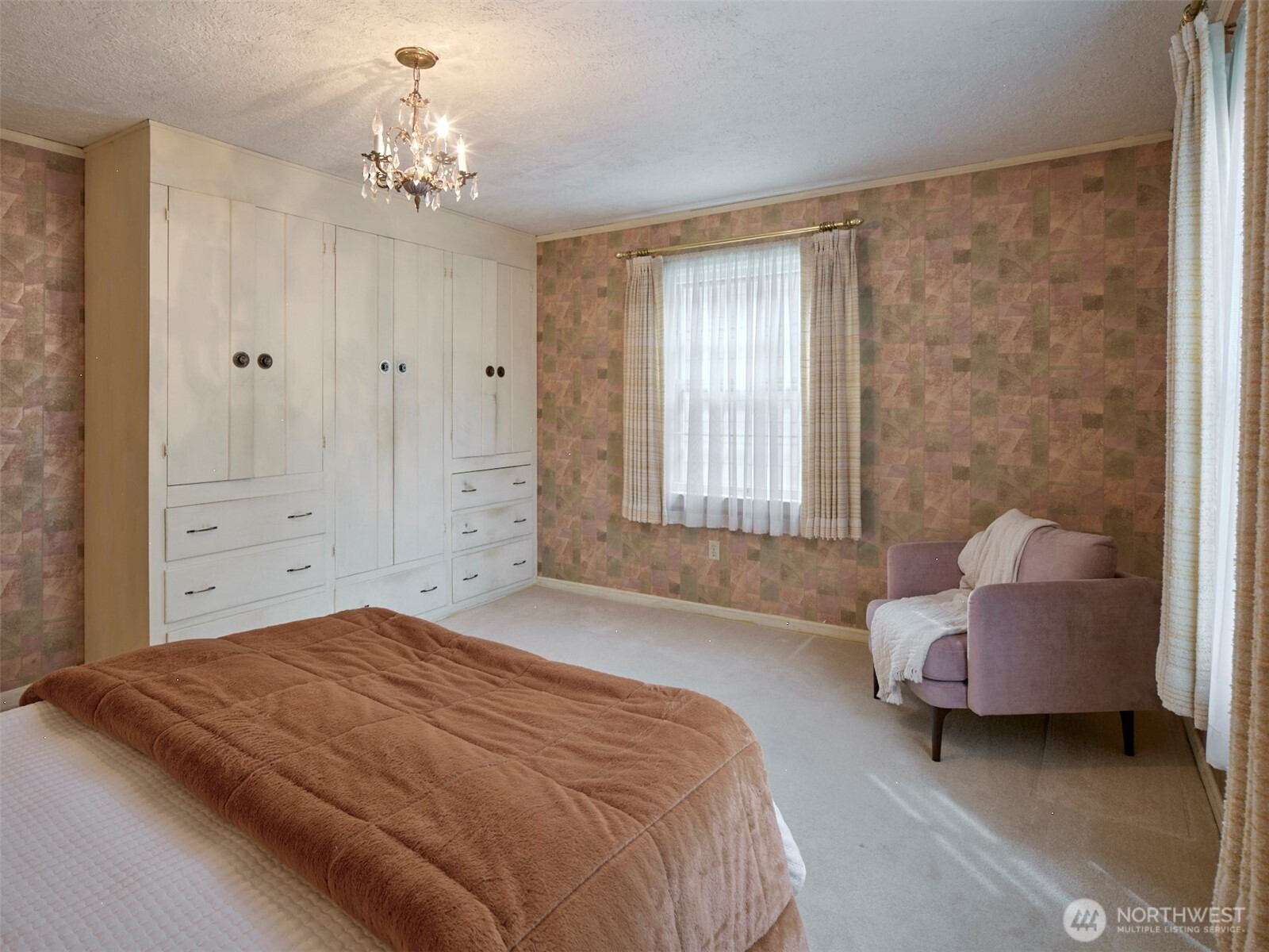 933 Dale Street , Woodland, WA 98674