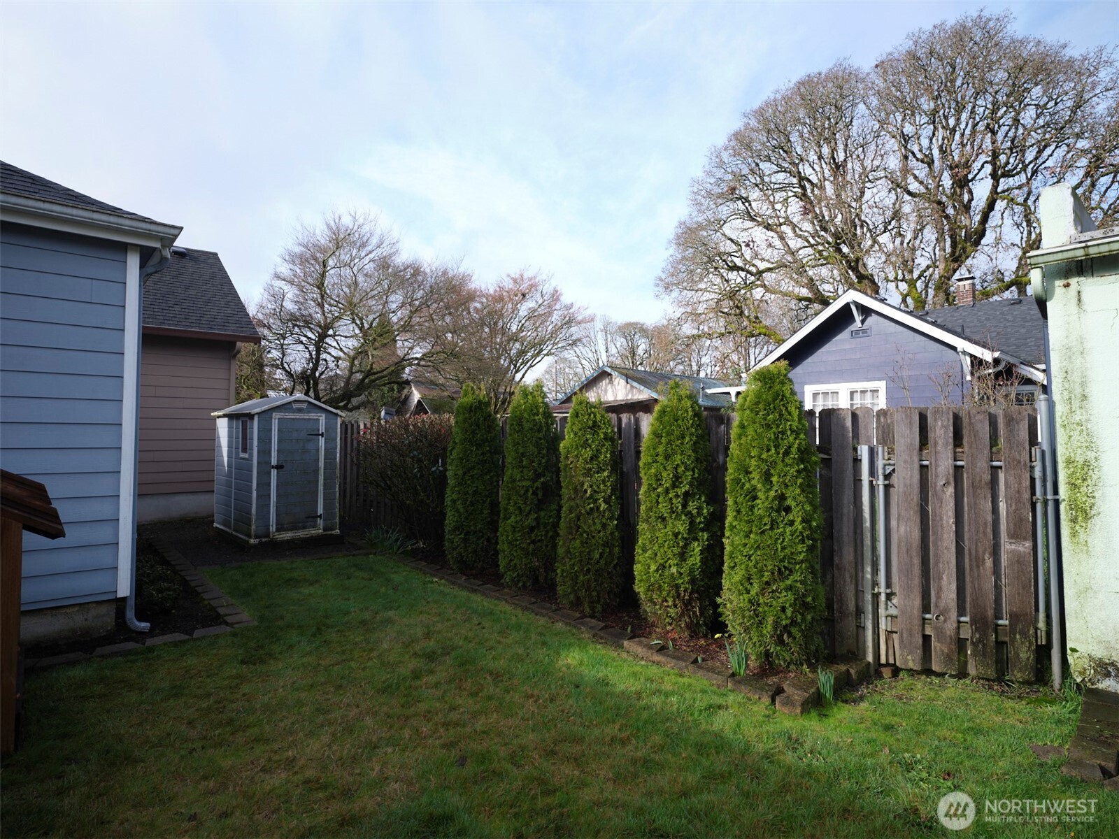 933 Dale Street , Woodland, WA 98674