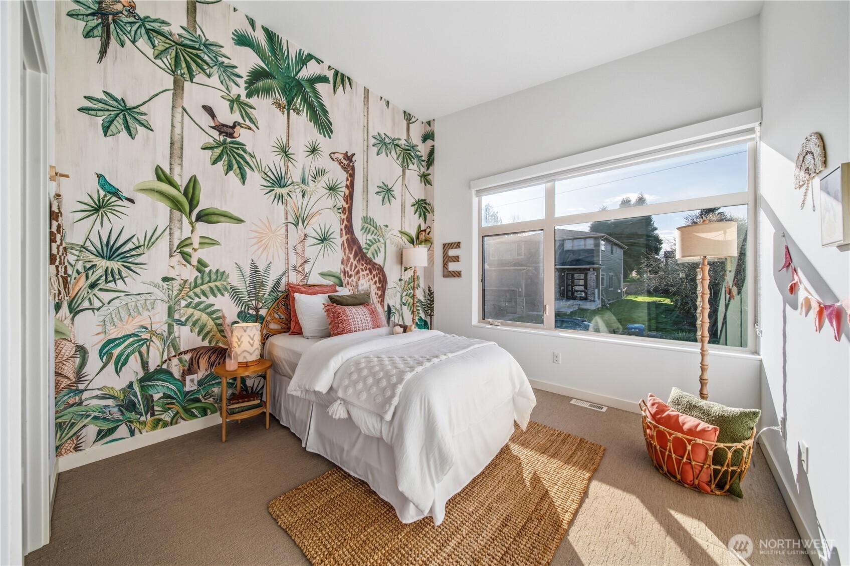 2447 S Spencer Street , Seattle, WA 98108