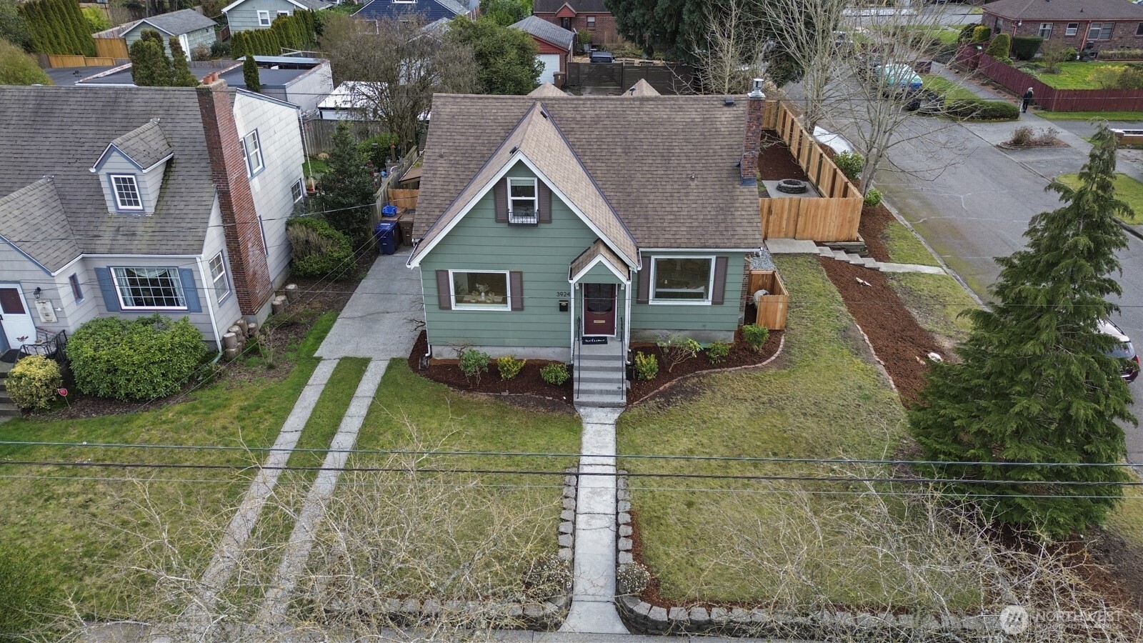 3924 N 12th Street , Tacoma, WA 98406