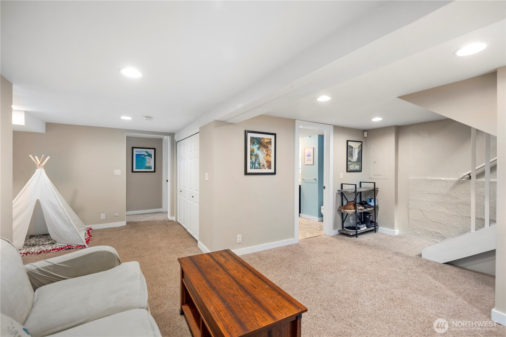 8628 20th Avenue SW, Seattle, WA 98106