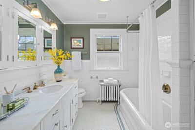 939 21st Avenue E, Seattle, WA 98112 - Photo 27