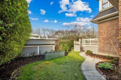 939 21st Avenue E, Seattle, WA 98112 - Photo 30