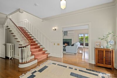 939 21st Avenue E, Seattle, WA 98112 - Photo 3