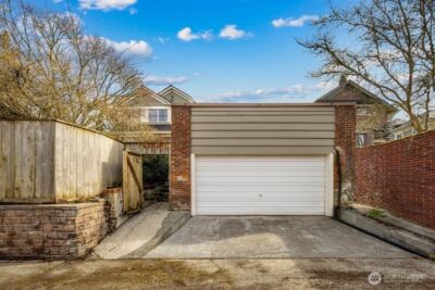 939 21st Avenue E, Seattle, WA 98112 - Photo 36