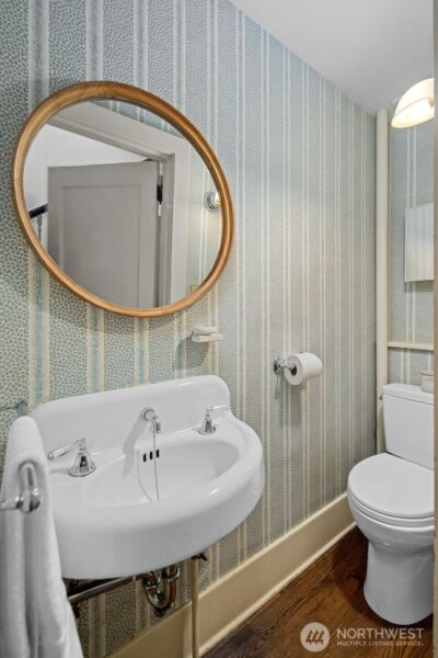 939 21st Avenue E, Seattle, WA 98112 - Photo 10