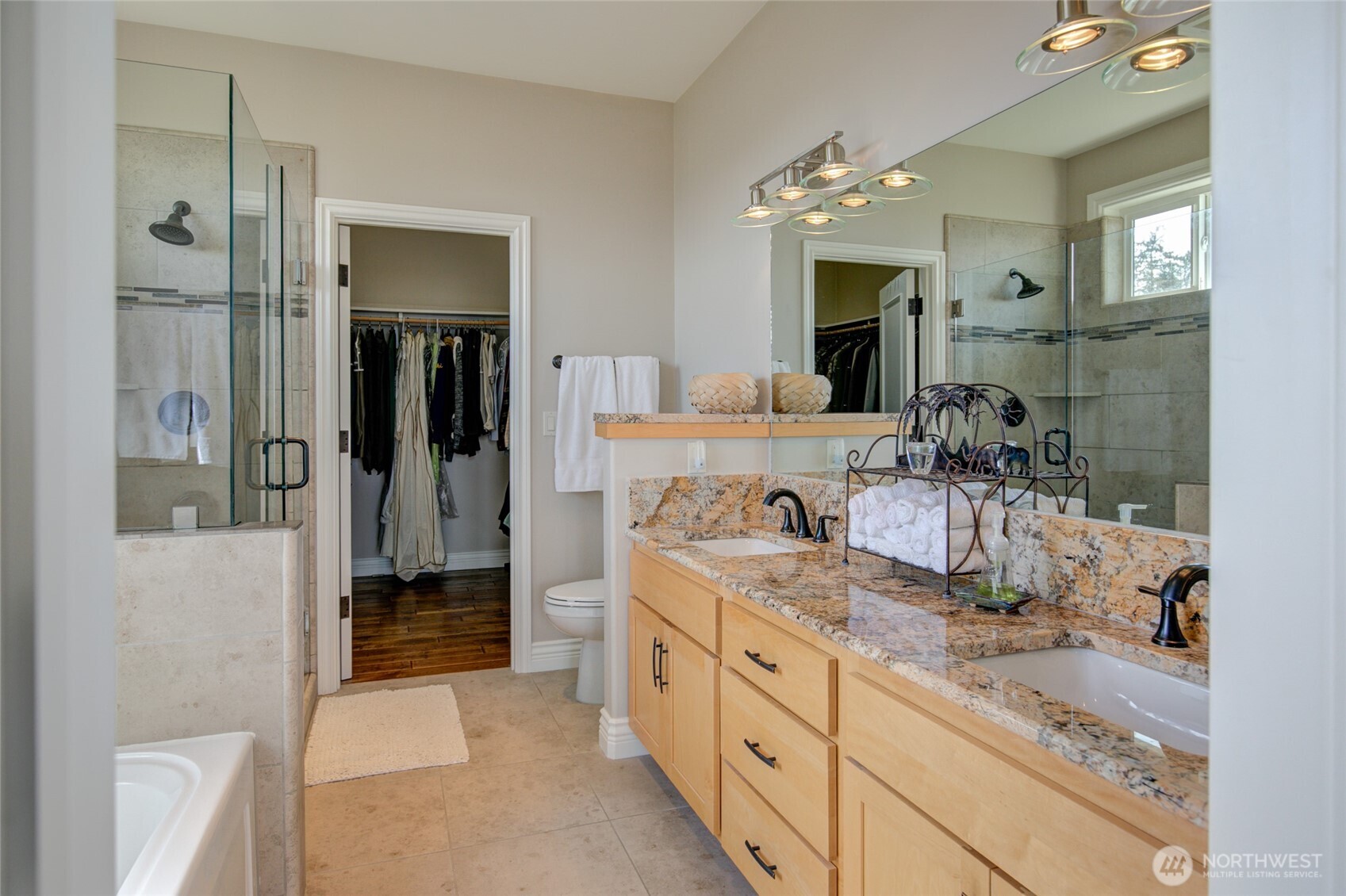 125 Sunrise Avenue SE, Ocean Shores, WA 98569