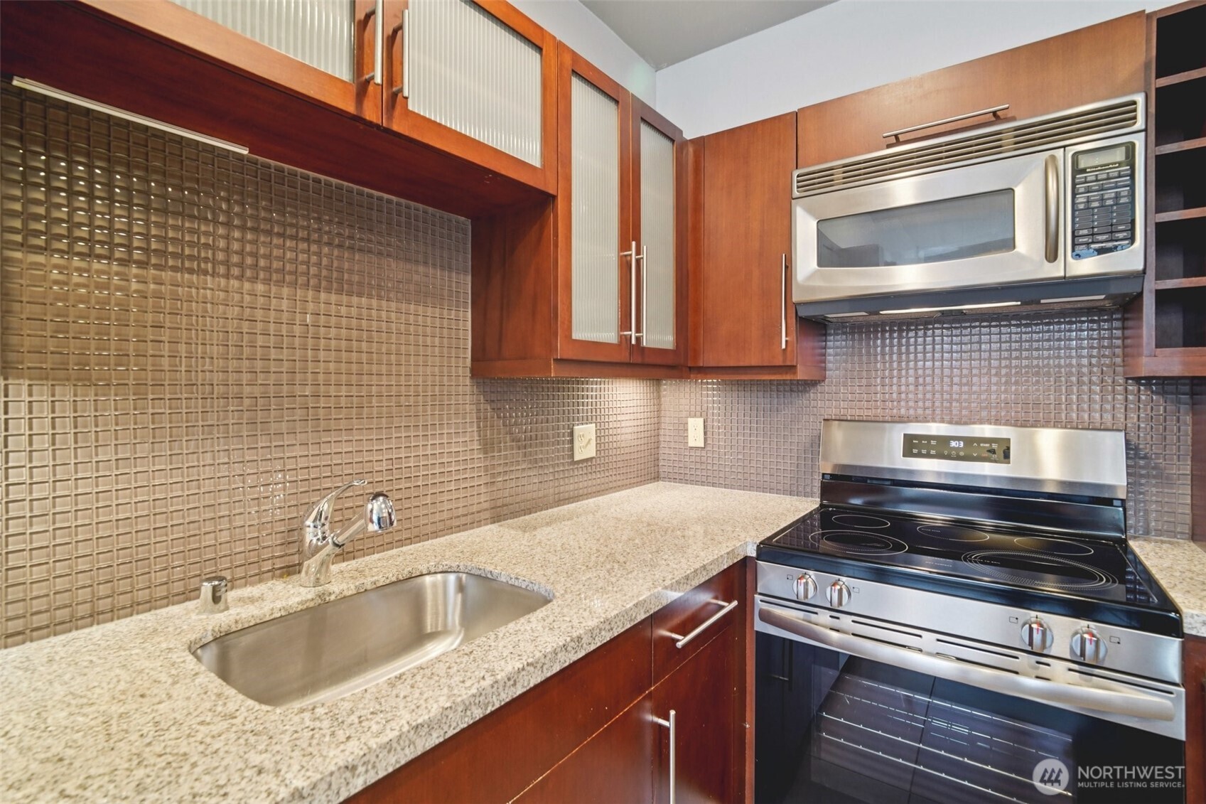 1400 2nd Avenue N #284, Seattle, WA 98109