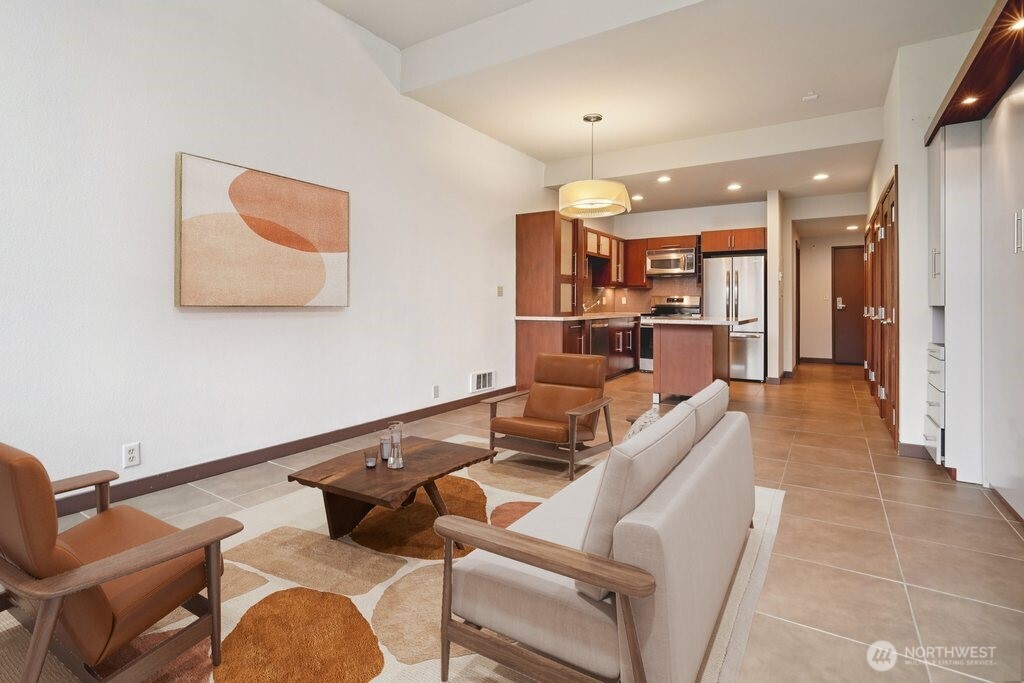 1400 2nd Avenue N #284, Seattle, WA 98109