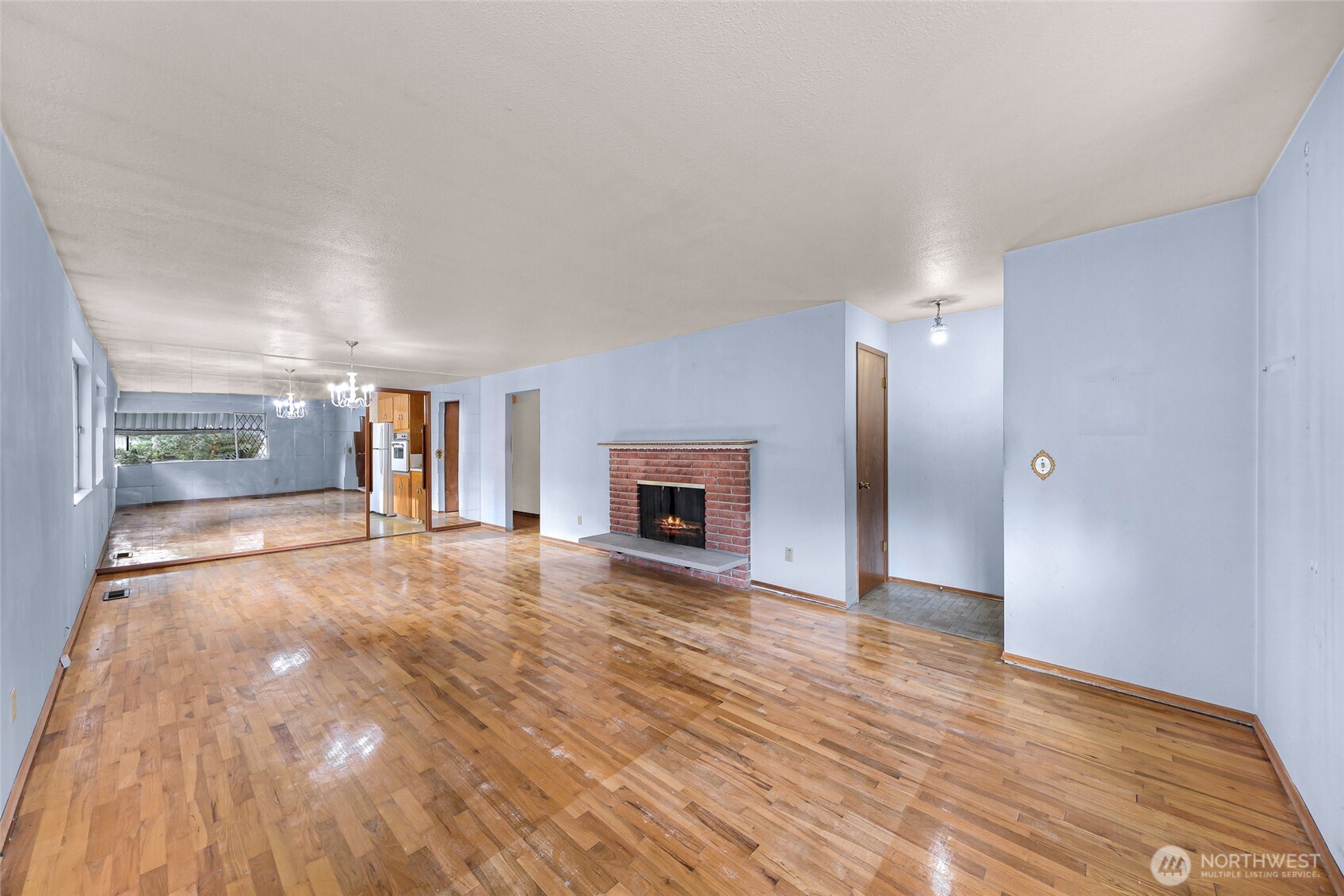 9539 7th Avenue NW, Seattle, WA 98117