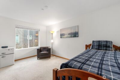 877 5th Pl NE , Issaquah, WA 98029-5400 - Photo 16