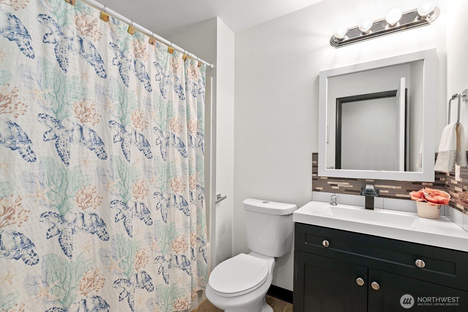 877 5th Pl NE , Issaquah, WA 98029-5400