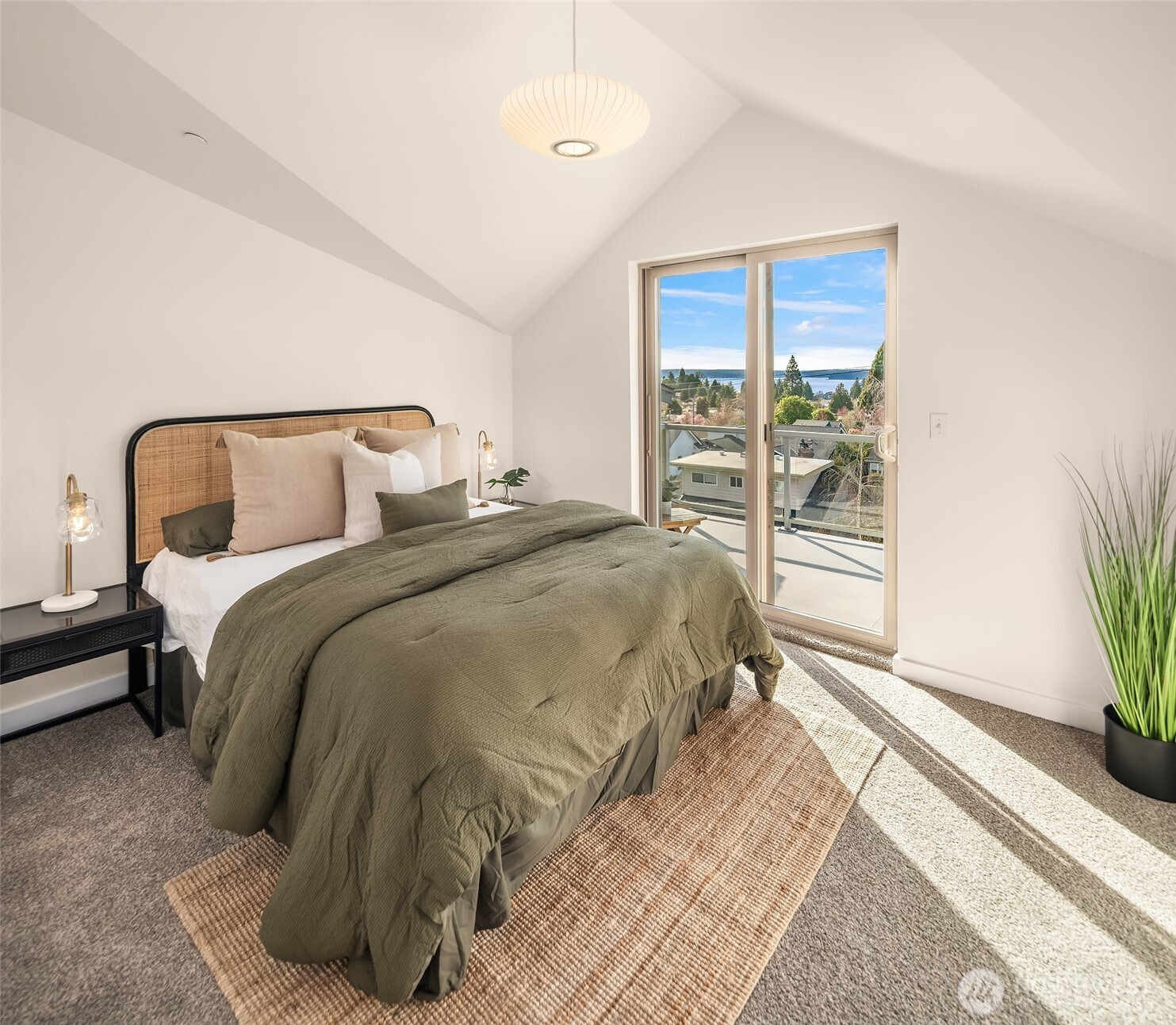 5919 California Avenue SW #B, Seattle, WA 98136