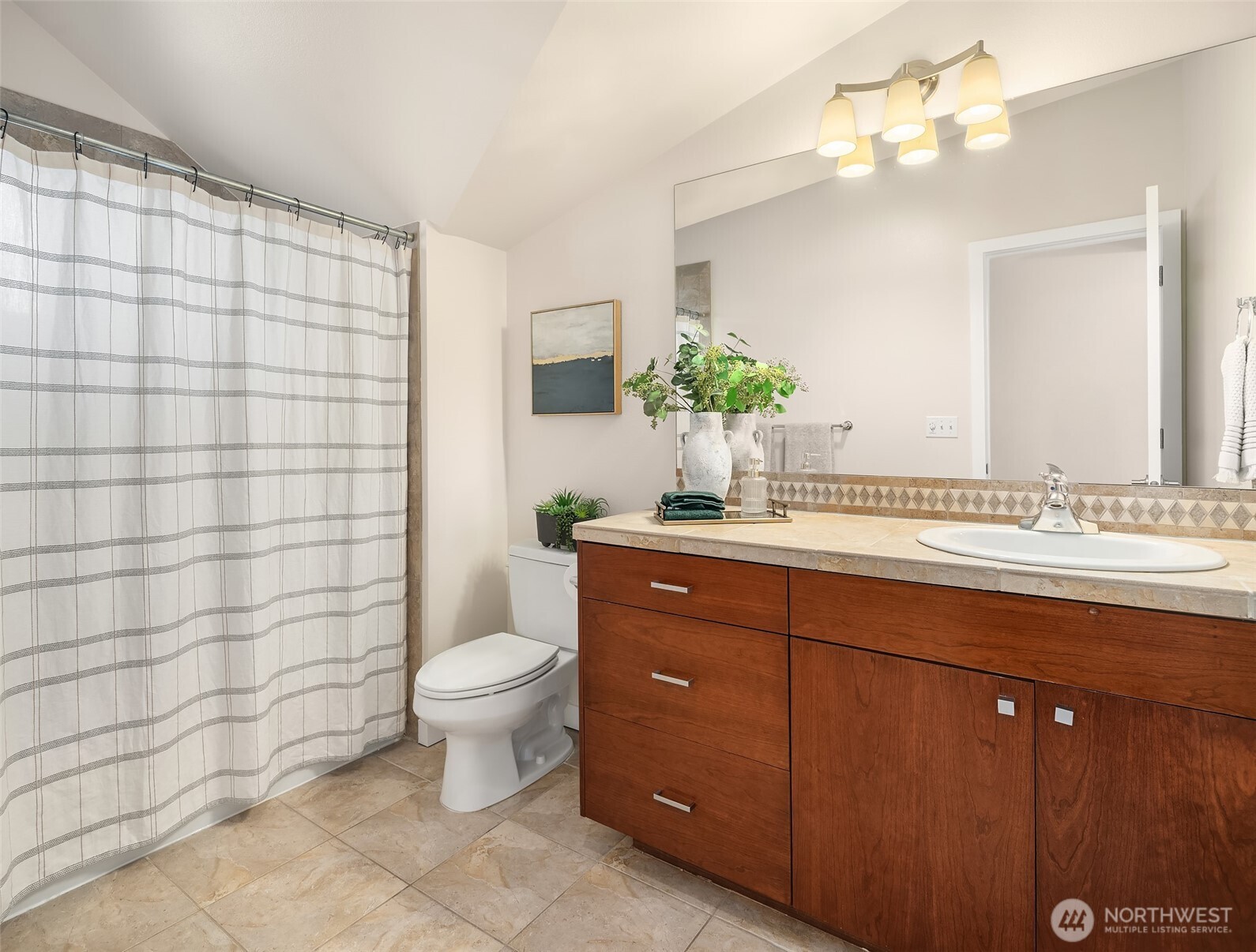 5919 California Avenue SW #B, Seattle, WA 98136