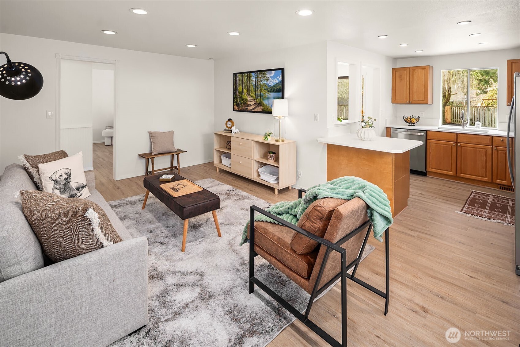 10256 NE 118th Place , Kirkland, WA 98034