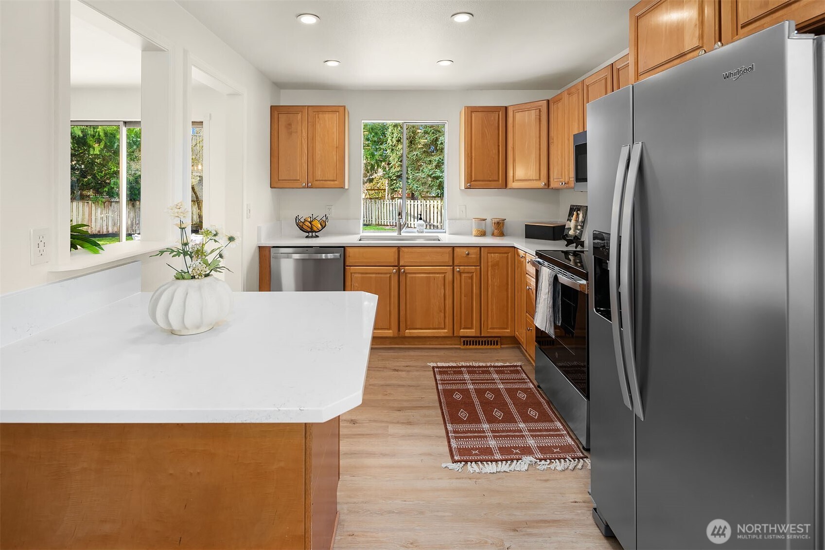 10256 NE 118th Place , Kirkland, WA 98034