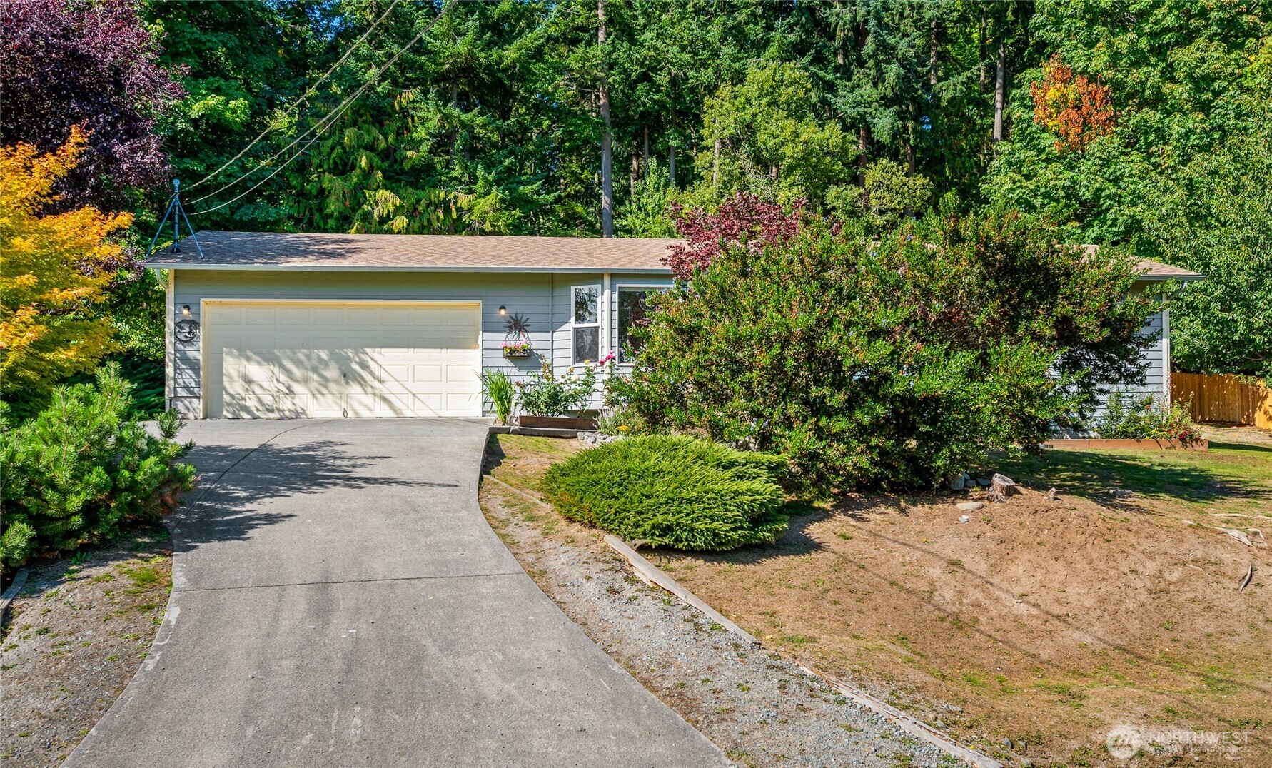 2044 Parker Road , Camano Island, WA 98282