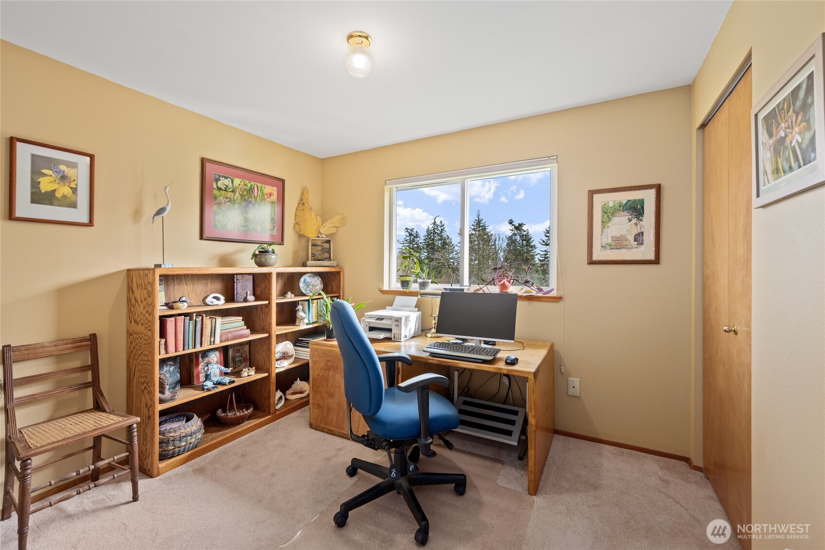 2044 Parker Road , Camano Island, WA 98282