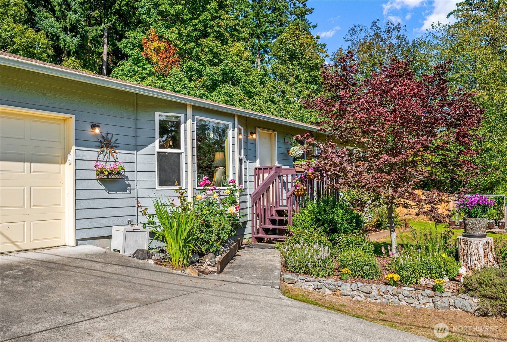 2044 Parker Road , Camano Island, WA 98282
