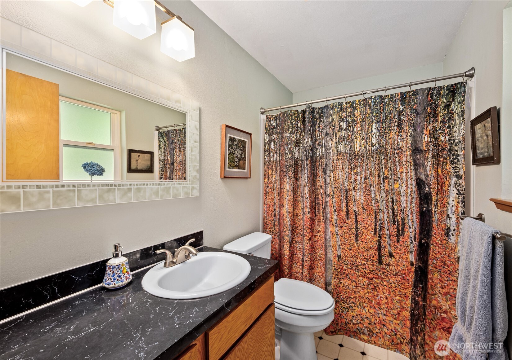 2044 Parker Road , Camano Island, WA 98282