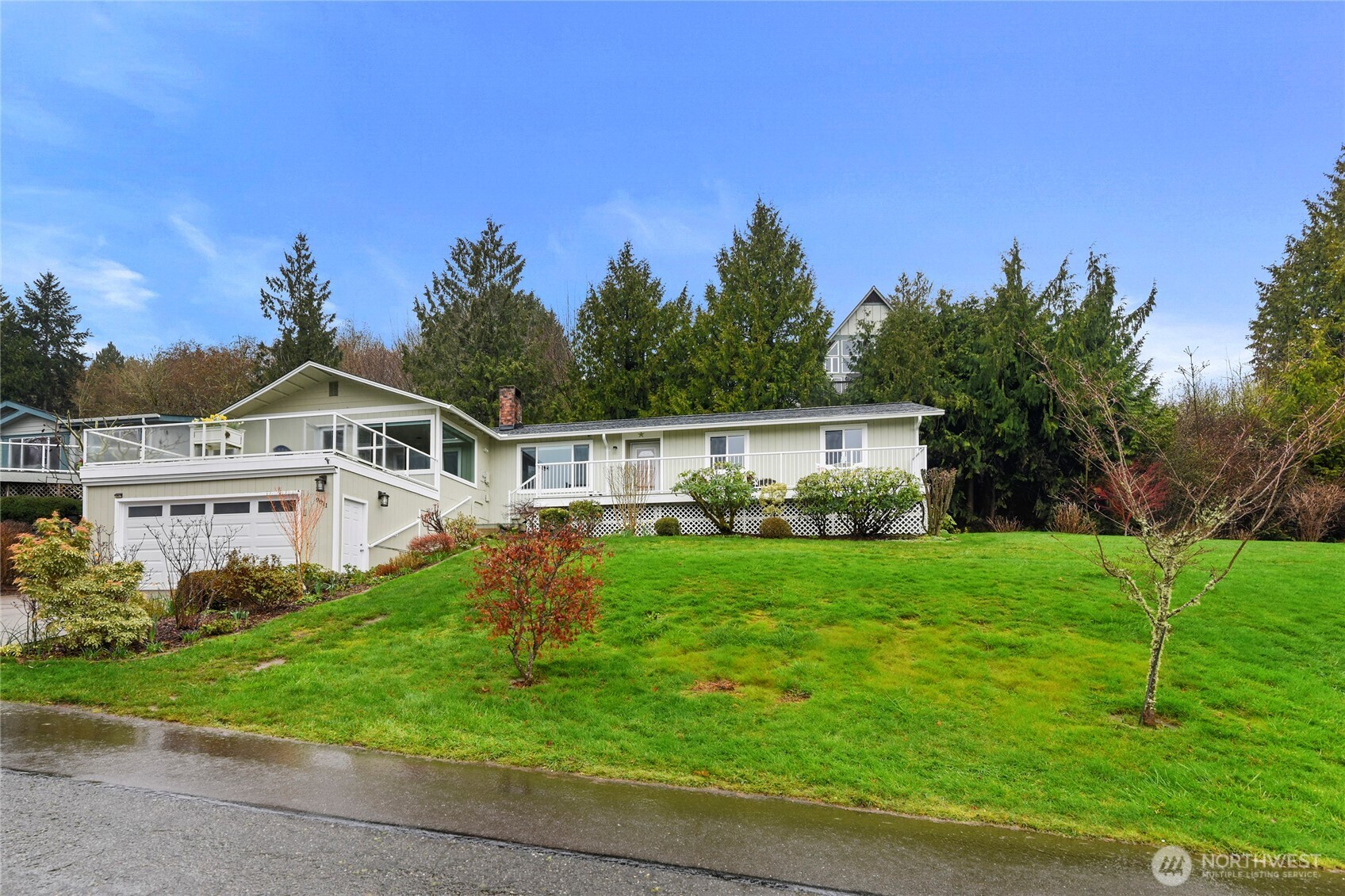 9011 Roanoke Road NE, Bremerton, WA 98311
