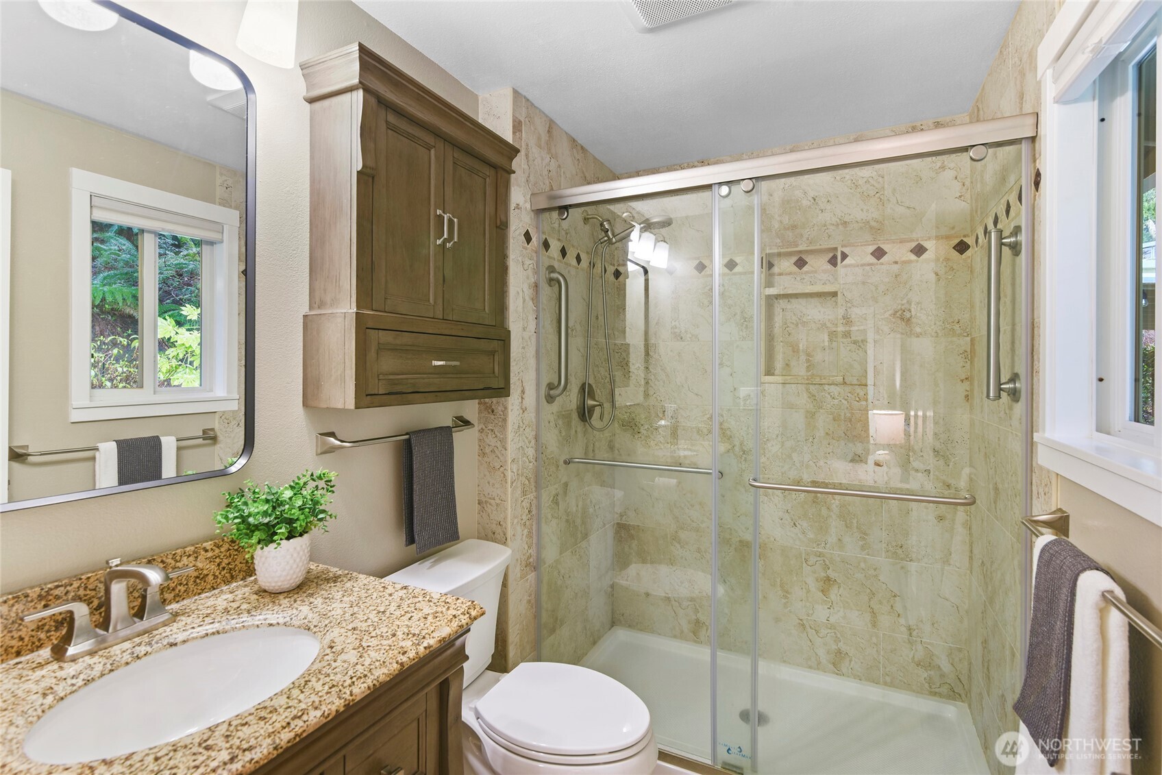 9011 Roanoke Road NE, Bremerton, WA 98311