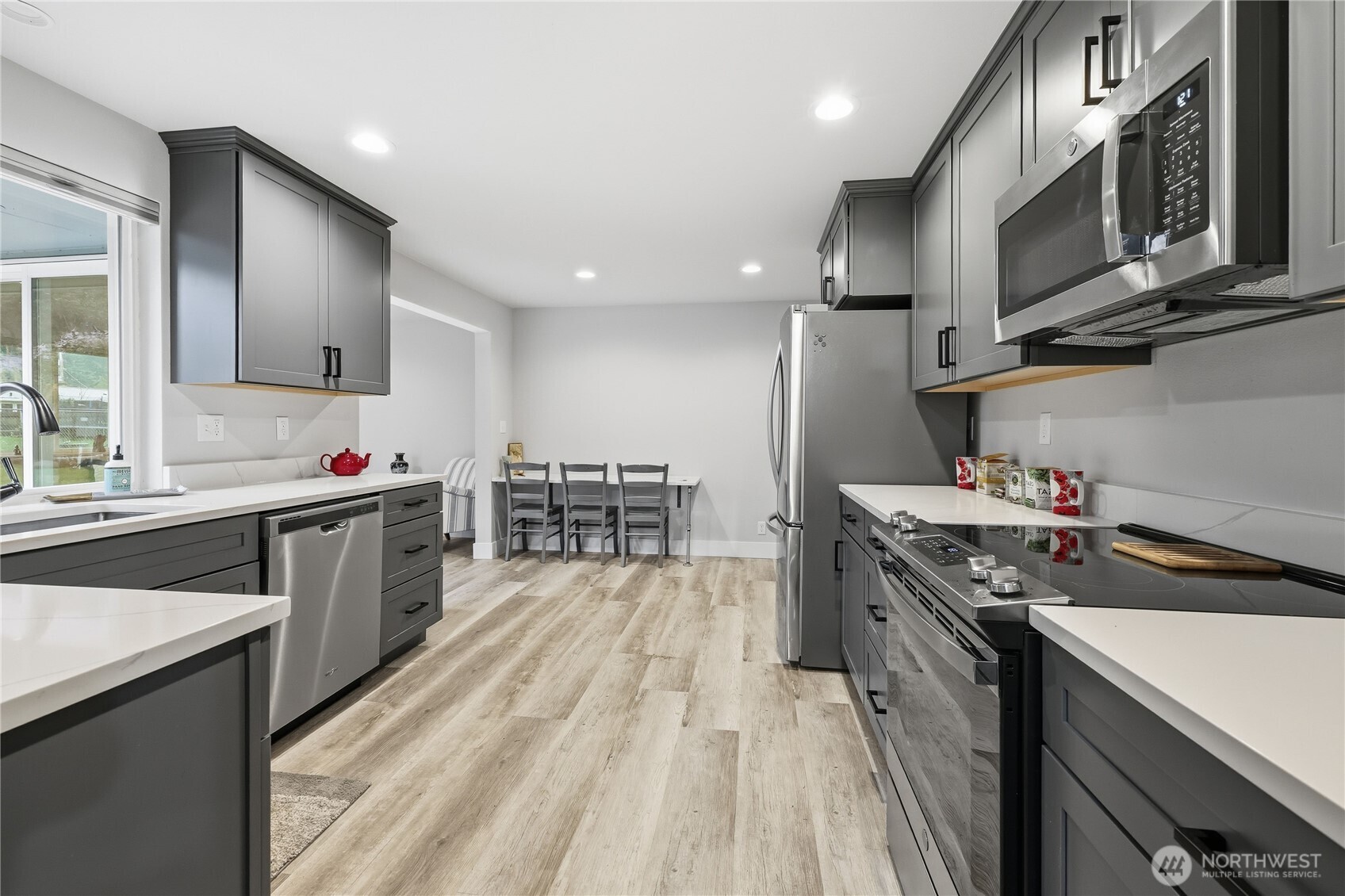 2401 Pine Tree Drive SE, Port Orchard, WA 98366