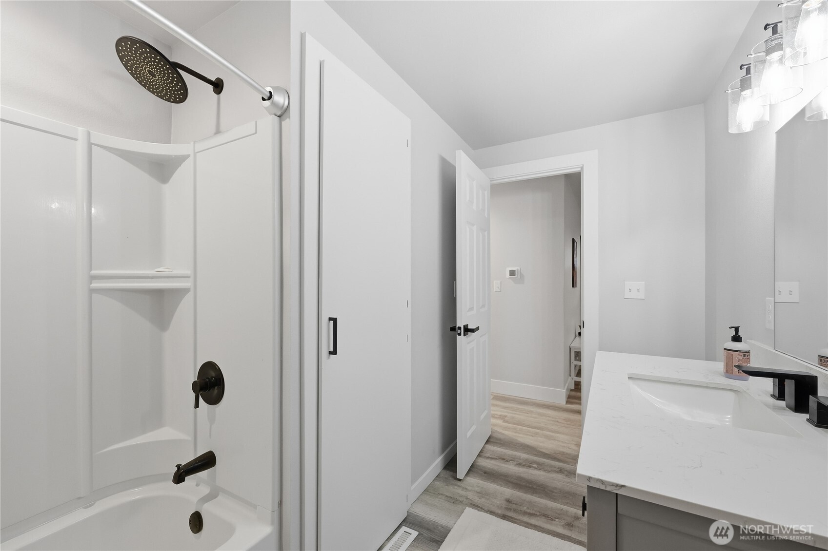 2401 Pine Tree Drive SE, Port Orchard, WA 98366