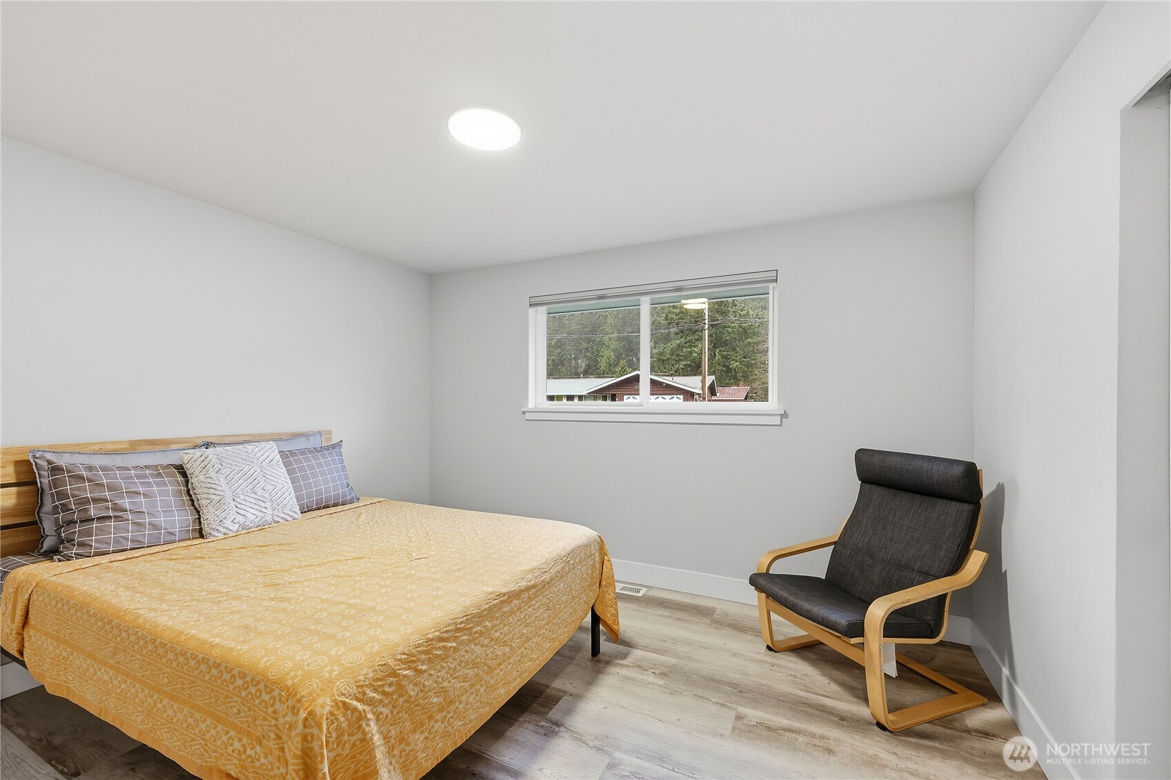 2401 Pine Tree Drive SE, Port Orchard, WA 98366