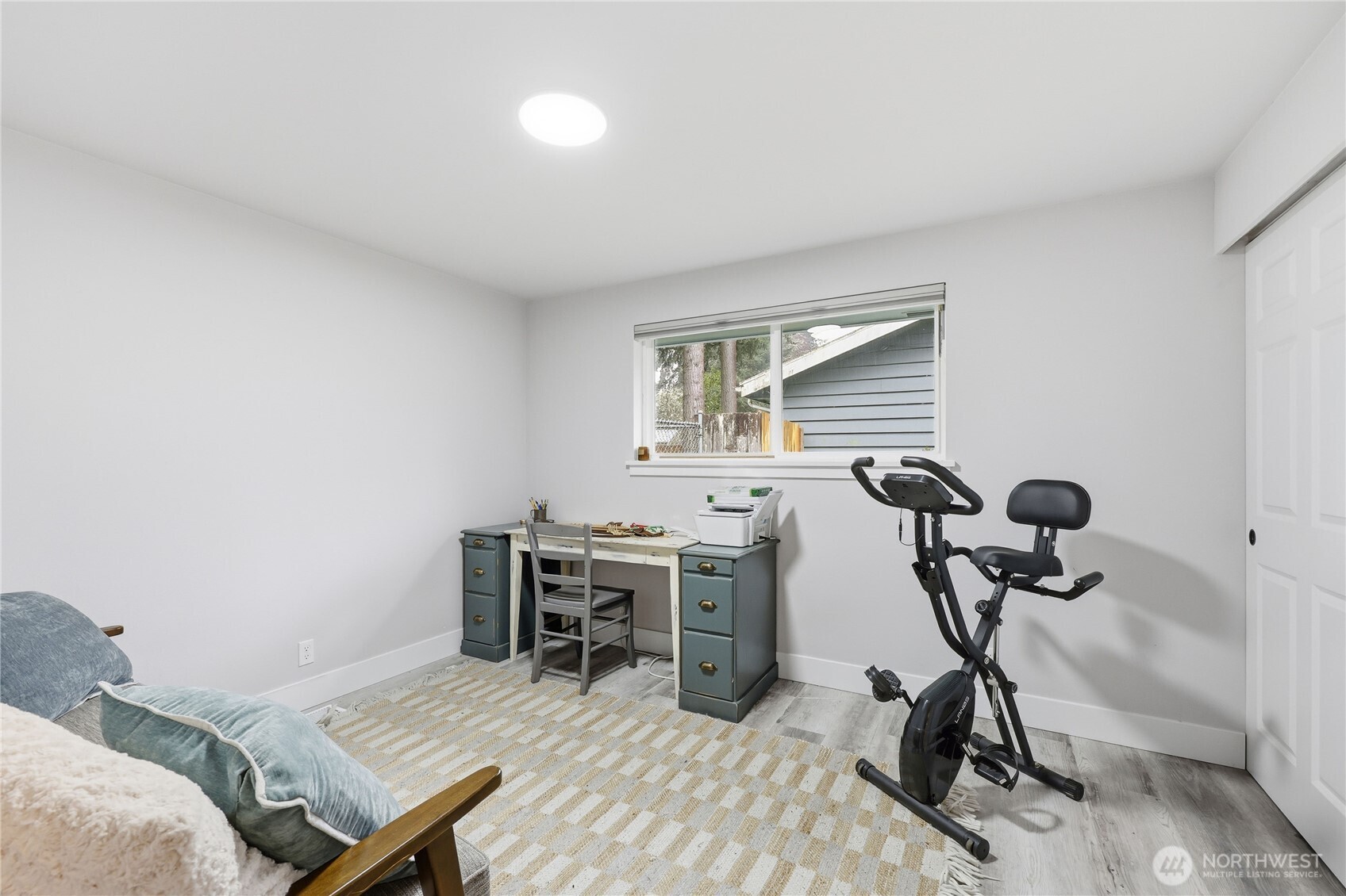 2401 Pine Tree Drive SE, Port Orchard, WA 98366