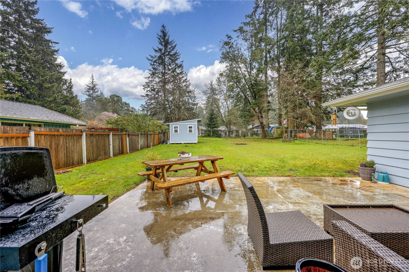 2401 Pine Tree Drive SE, Port Orchard, WA 98366
