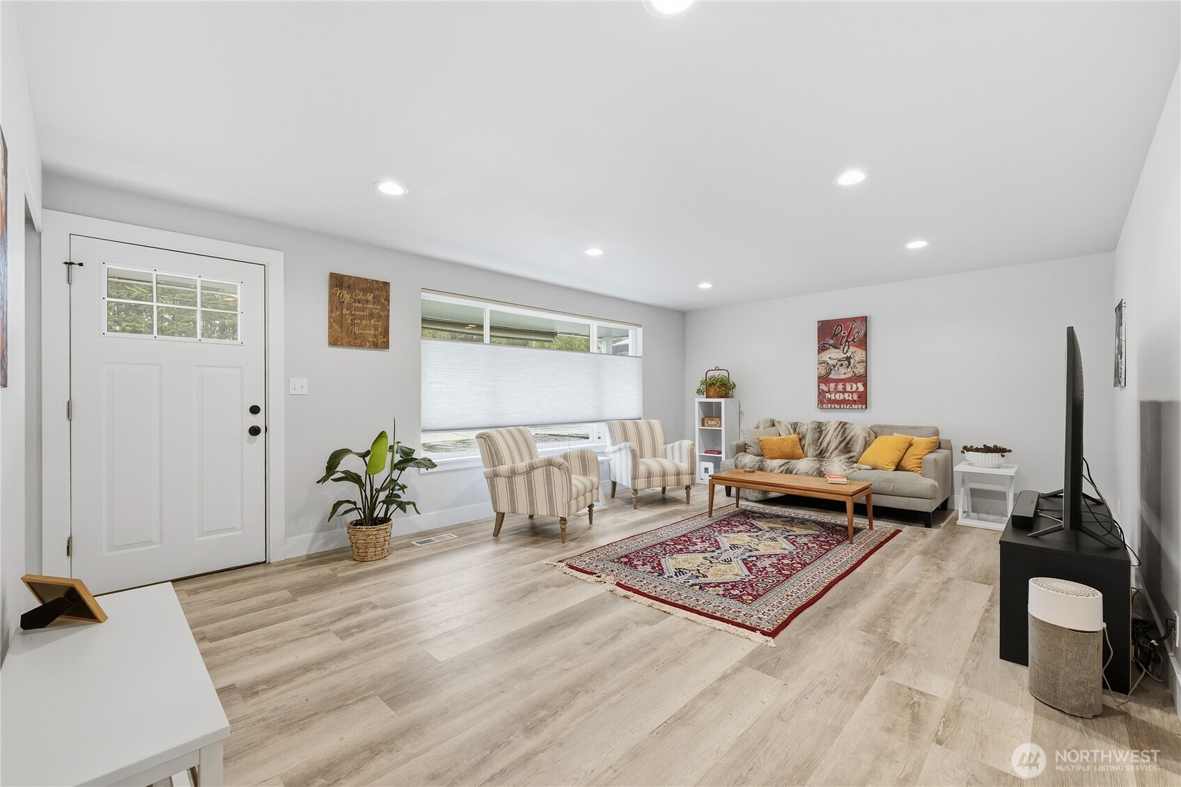 2401 Pine Tree Drive SE, Port Orchard, WA 98366