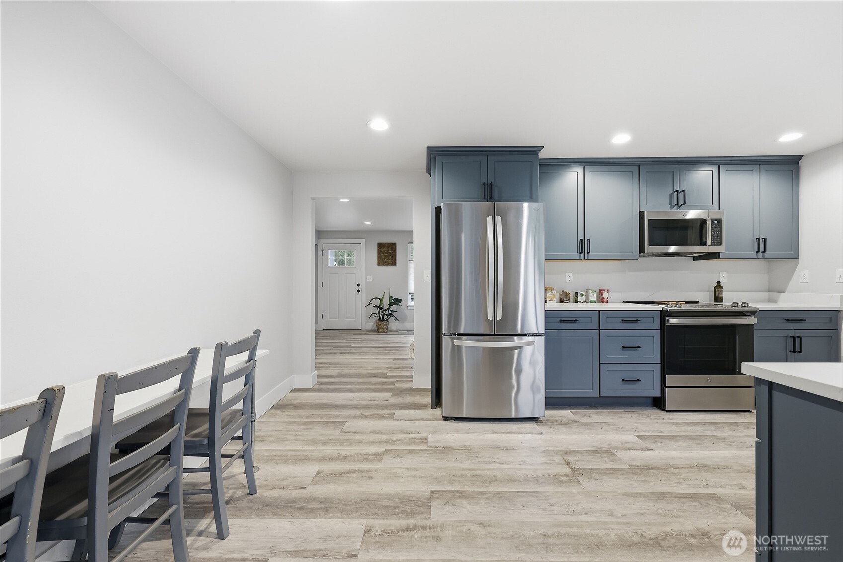 2401 Pine Tree Drive SE, Port Orchard, WA 98366