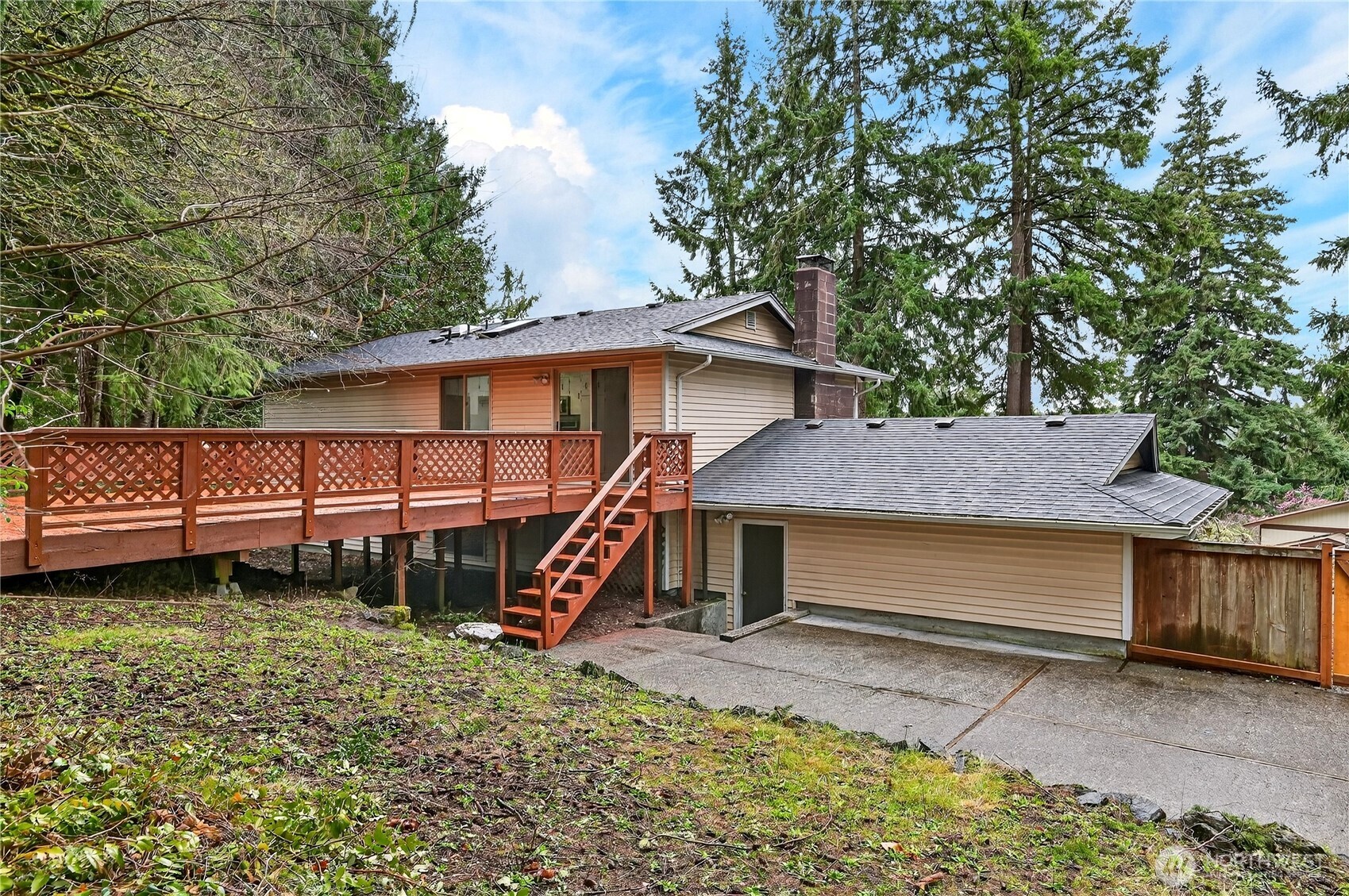 28 Madrona Place , Dupont, WA 98327