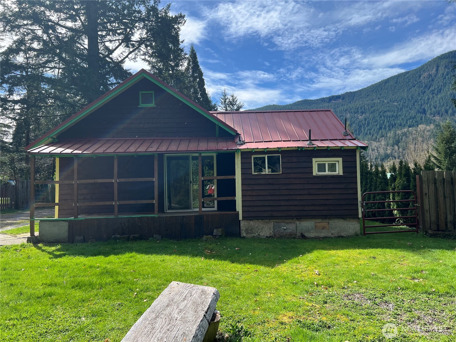 68116 NE 148th Street , Baring, WA 98224