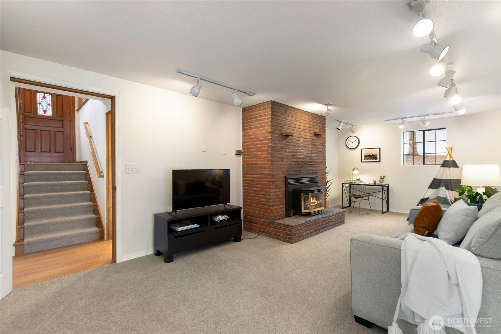 2717 90th Street SE, Everett, WA 98208