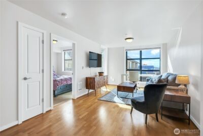 4116 California Avenue SW #304, Seattle, WA 98116