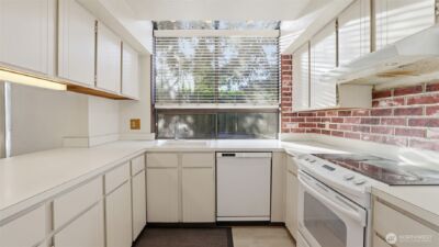 1850 Grant Avenue S #D5, Renton, WA 98055 - Photo 11