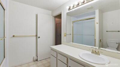 1850 Grant Avenue S #D5, Renton, WA 98055 - Photo 18