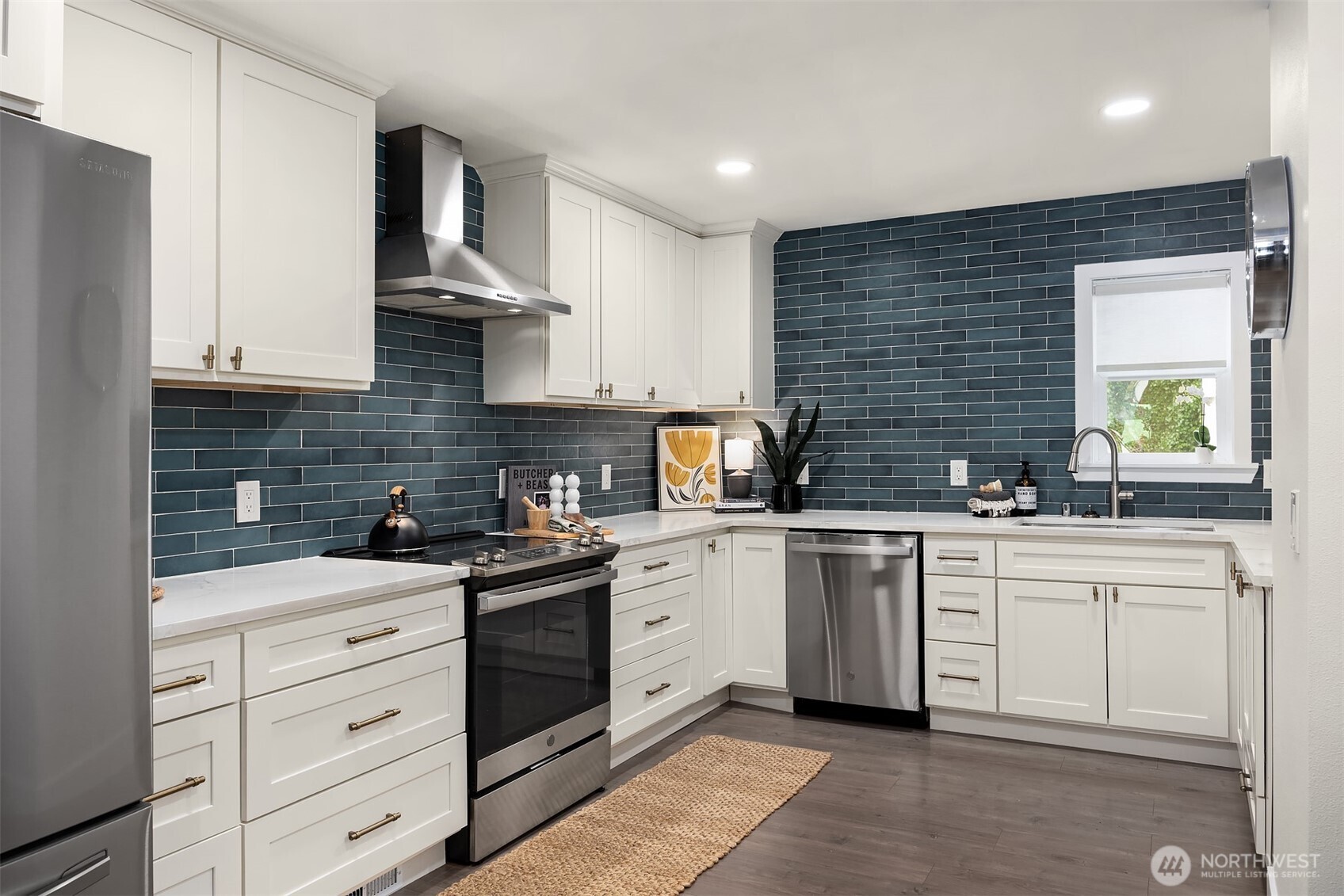 10220 Rainier Avenue S, Seattle, WA 98178