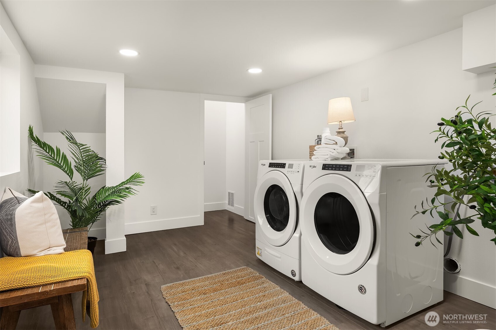 10220 Rainier Avenue S, Seattle, WA 98178