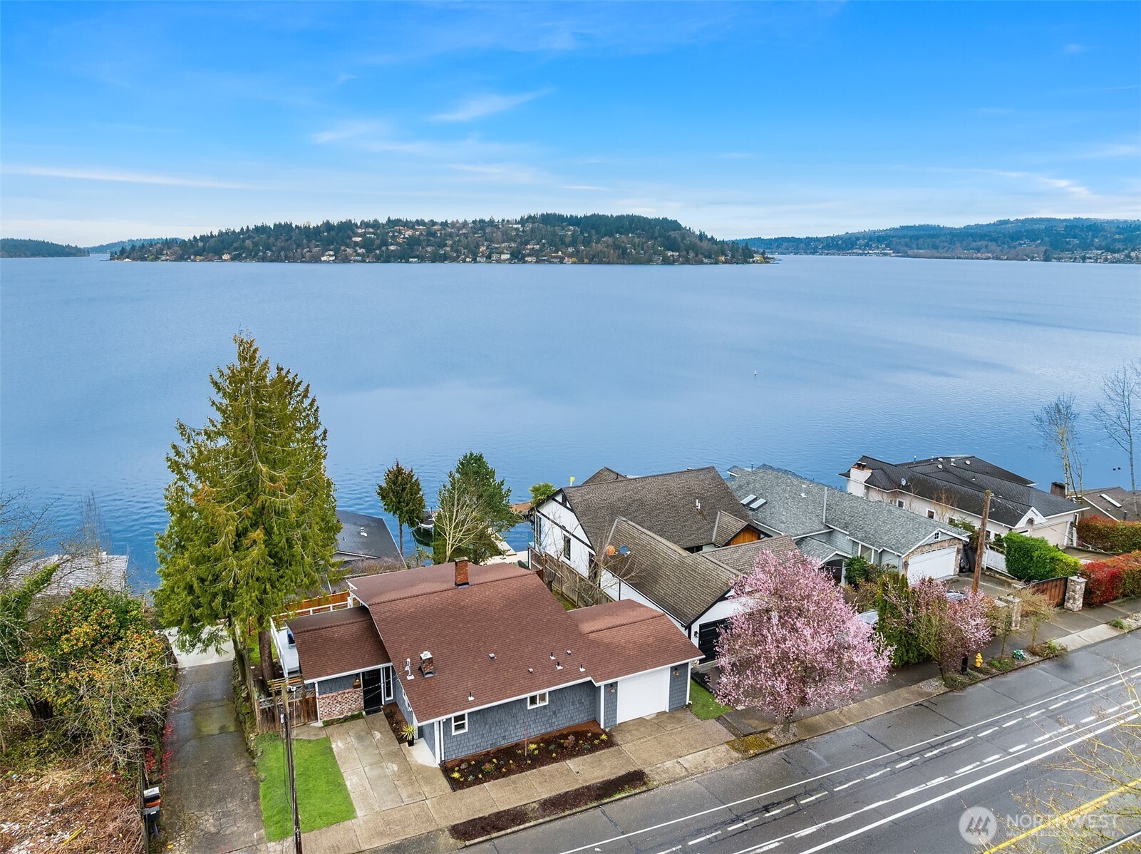 10220 Rainier Avenue S, Seattle, WA 98178