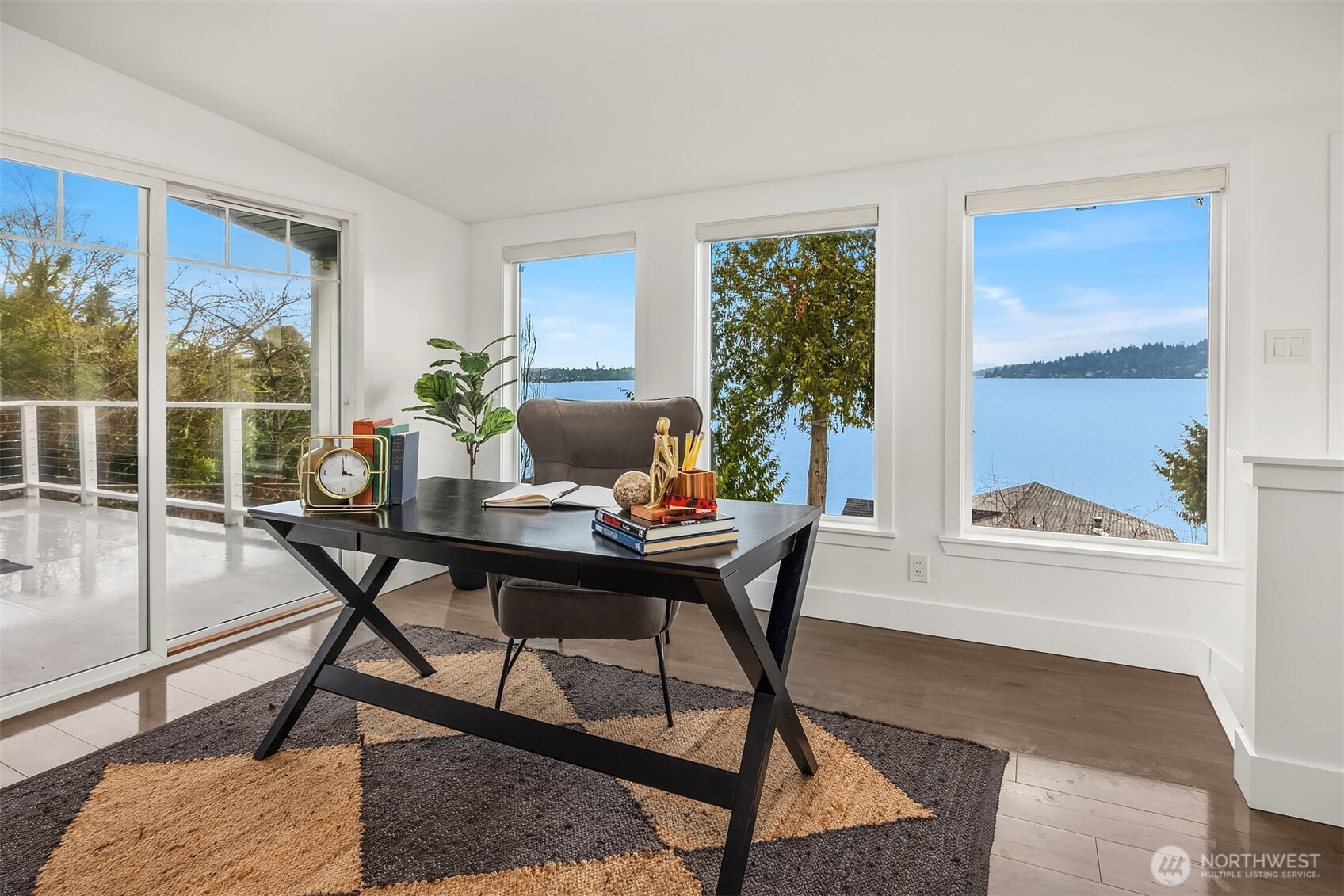 10220 Rainier Avenue S, Seattle, WA 98178