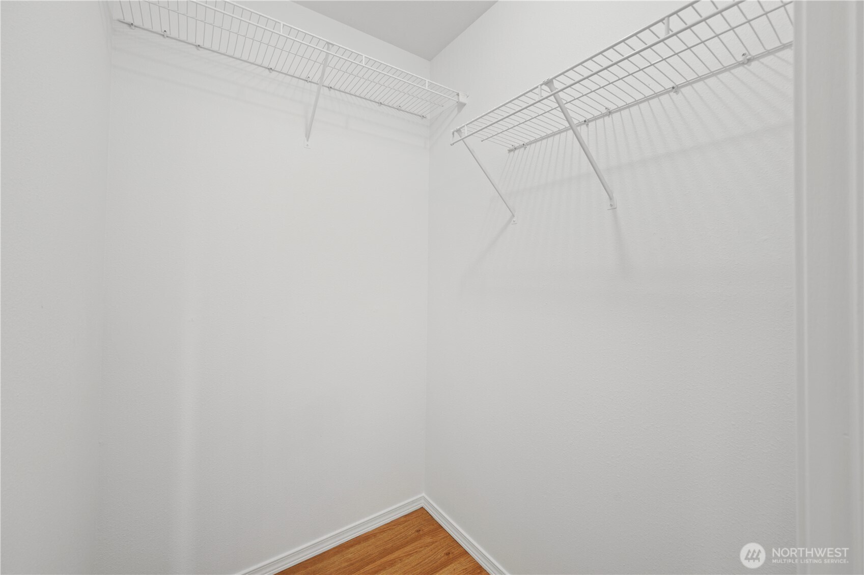 1225 Hemlock Place , Mount Vernon, WA 98273